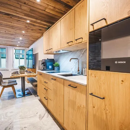 Alpine Essence Luxury In Zell Am Center *