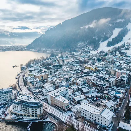 Alpine Essence Luxury In Zell Am Center דירה *